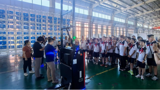 哈工库讯 | 搭建科技桥梁，青少年科普公益行圆满举办